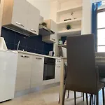 Casa Vacanze Maniace 80